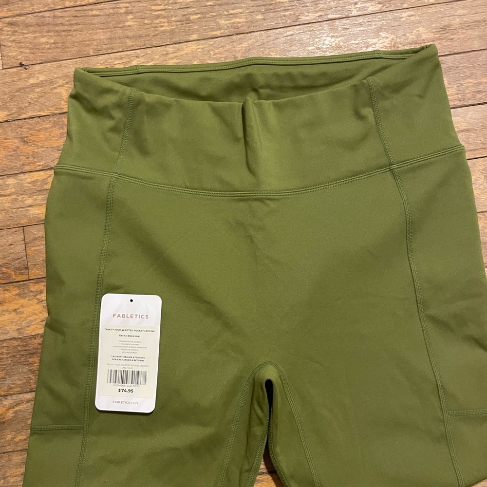 New Fabletics Trinity High Waisted Leggings Faded Olive XXL.